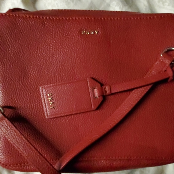 Womans Bag - Picture 2 of 4